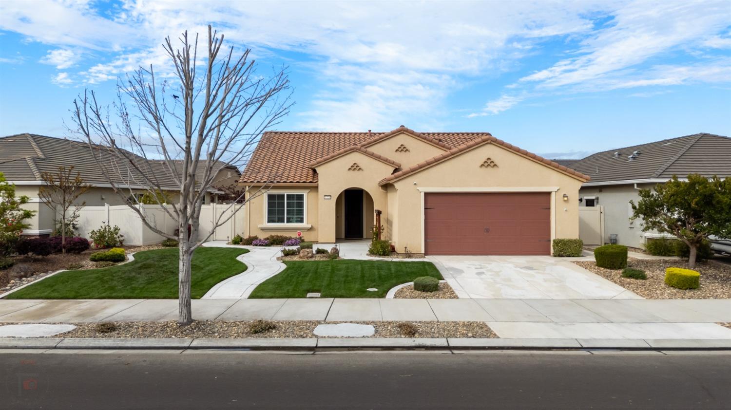 Detail Gallery Image 3 of 88 For 1324 Chestnut Hill Dr, Manteca,  CA 95336 - 3 Beds | 2 Baths