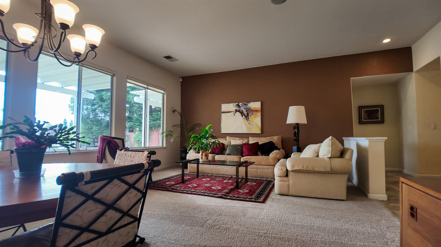 Detail Gallery Image 13 of 58 For 3912 Oak Shores Dr, Stockton,  CA 95209 - 4 Beds | 2/1 Baths