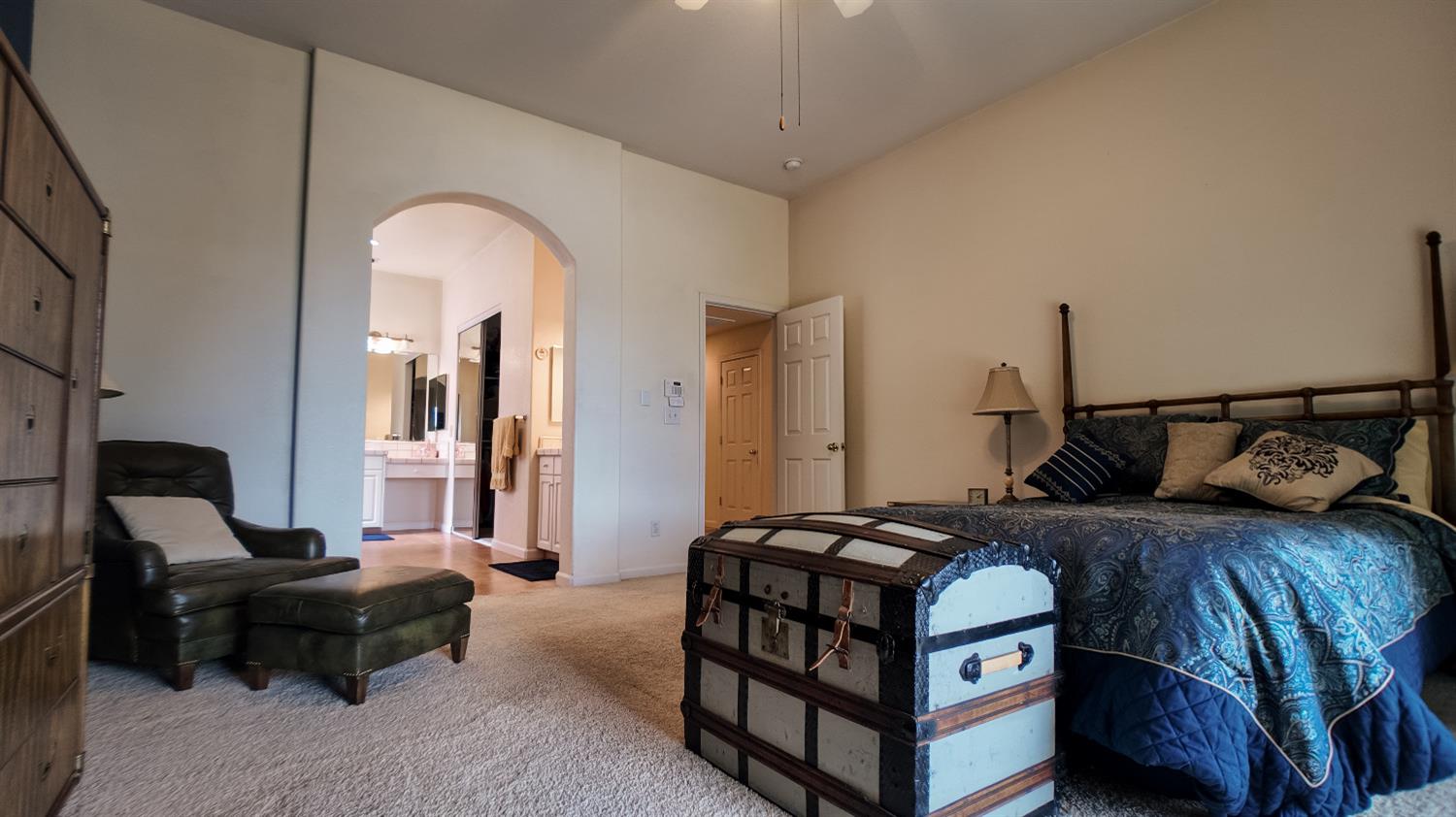 Detail Gallery Image 18 of 58 For 3912 Oak Shores Dr, Stockton,  CA 95209 - 4 Beds | 2/1 Baths