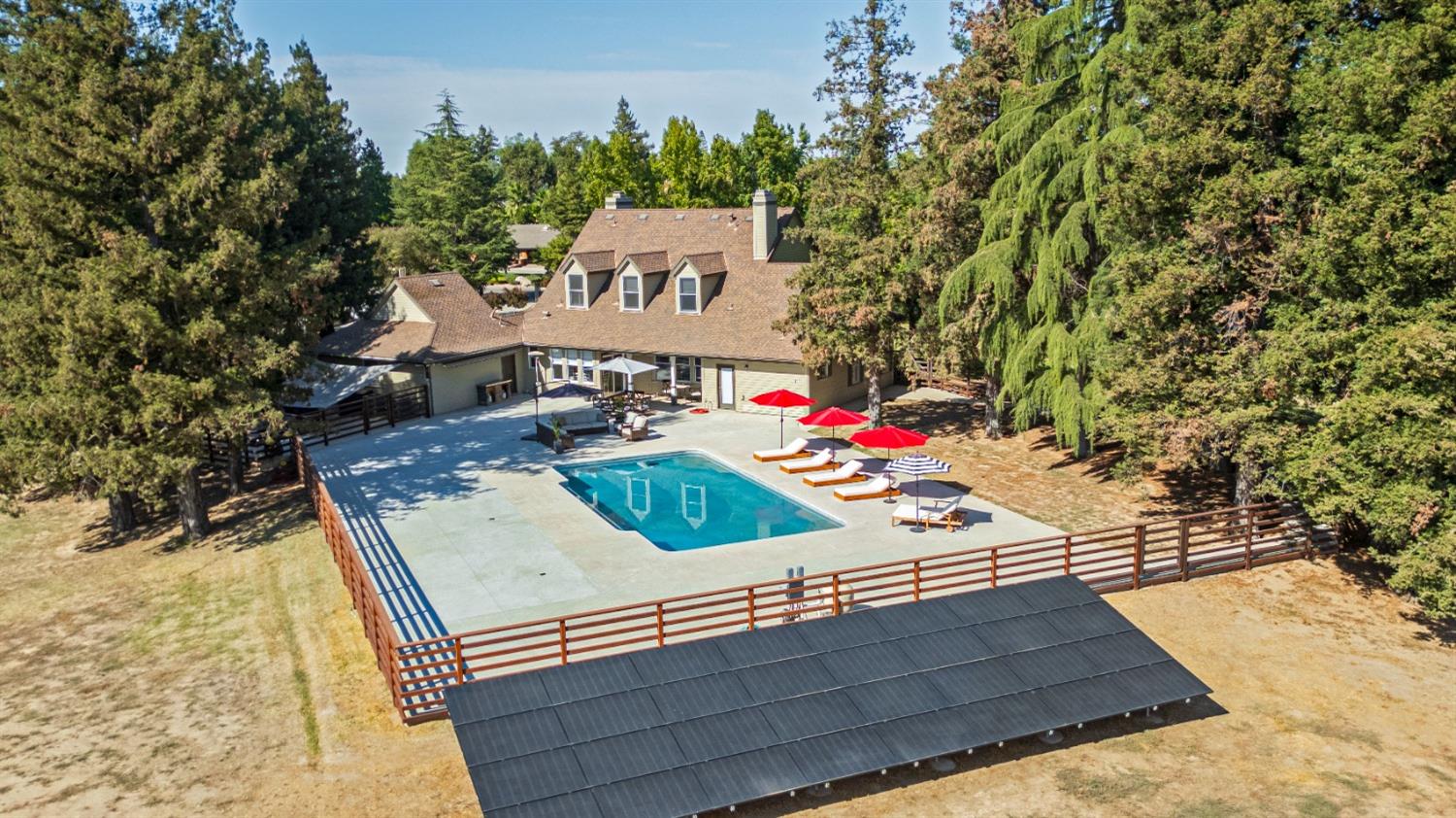 Detail Gallery Image 1 of 97 For 8724 N Oaks Dr, Oakdale,  CA 95361 - 5 Beds | 4 Baths