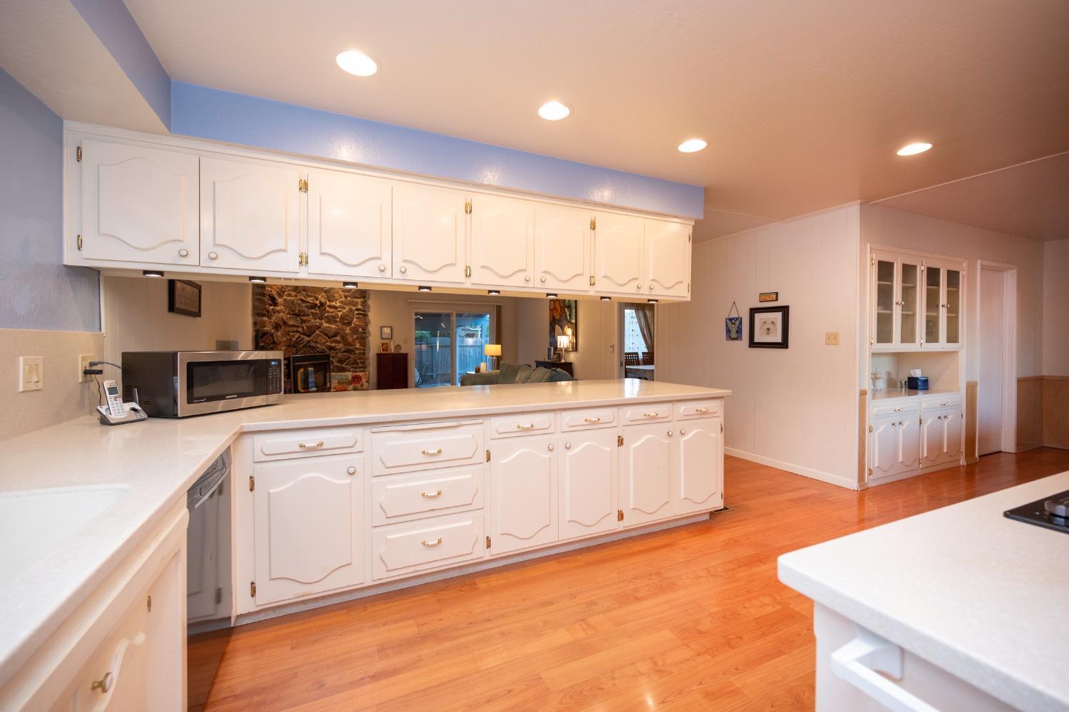 Detail Gallery Image 26 of 75 For 3439 Del Mesa Ct, Sacramento,  CA 95821 - 3 Beds | 2/1 Baths