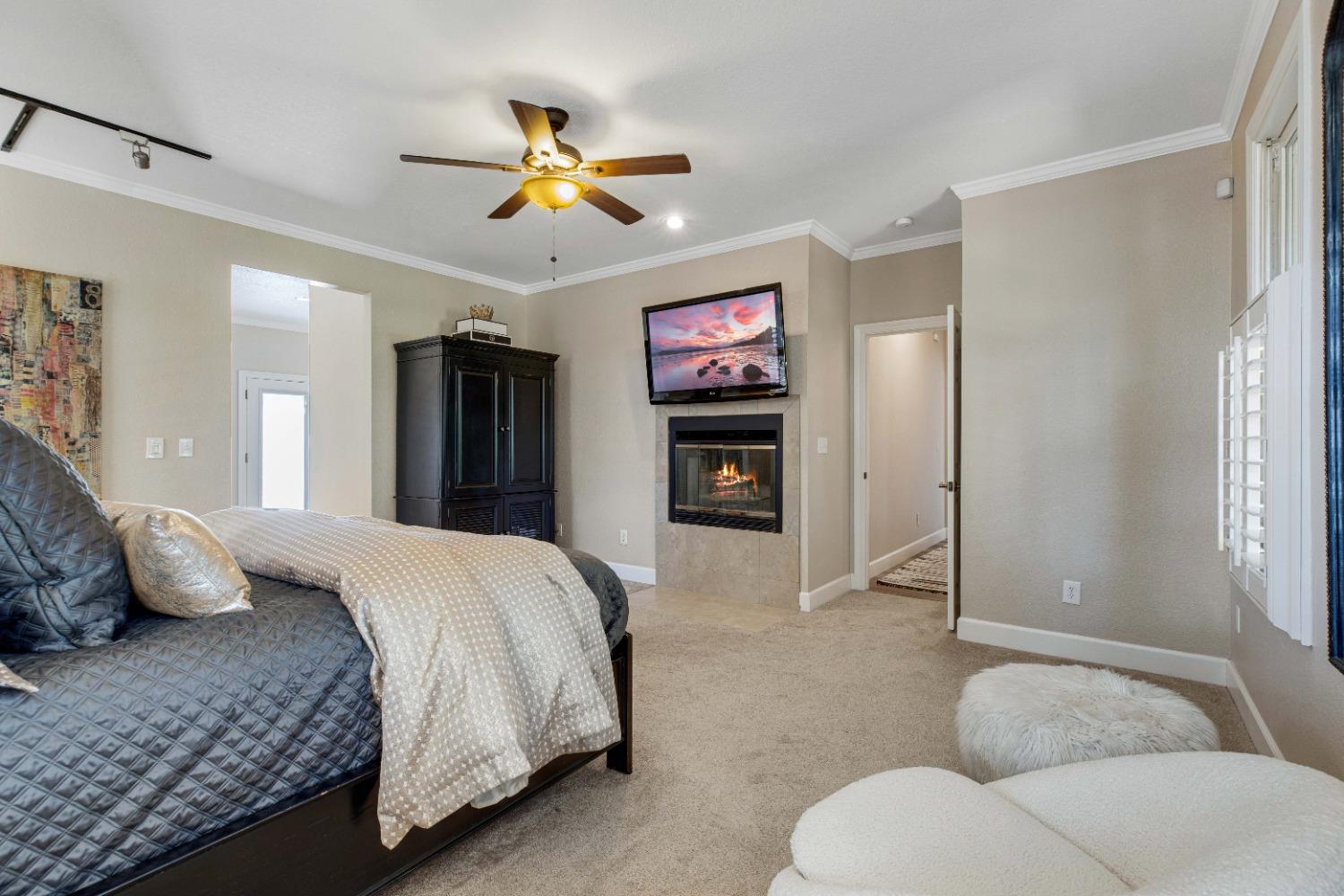 Detail Gallery Image 32 of 97 For 8724 N Oaks Dr, Oakdale,  CA 95361 - 5 Beds | 4 Baths