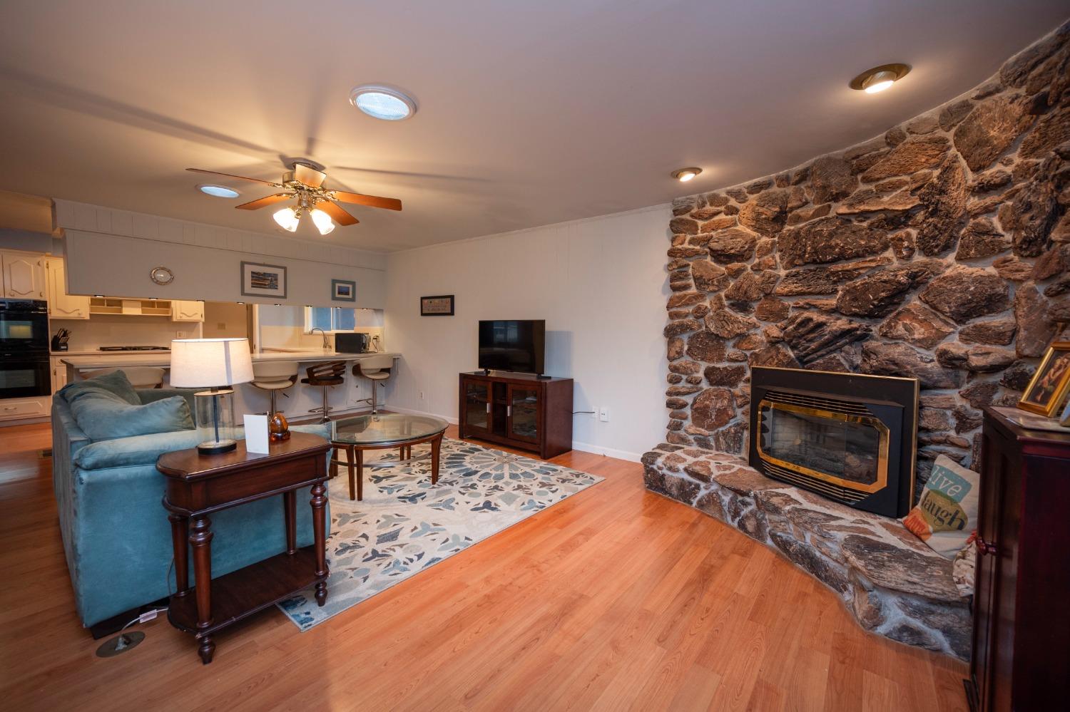 Detail Gallery Image 33 of 75 For 3439 Del Mesa Ct, Sacramento,  CA 95821 - 3 Beds | 2/1 Baths