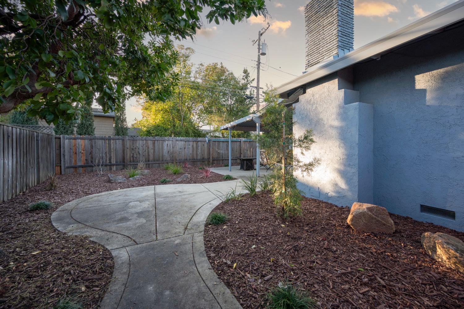 Detail Gallery Image 72 of 75 For 3439 Del Mesa Ct, Sacramento,  CA 95821 - 3 Beds | 2/1 Baths