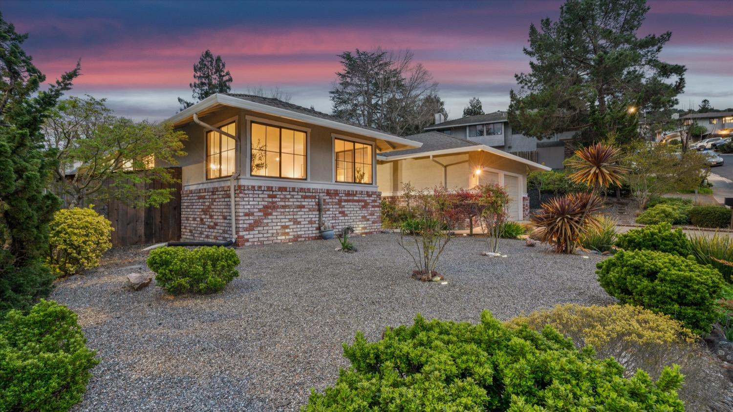Detail Gallery Image 58 of 67 For 600 Lois Ln, El Sobrante,  CA 94803 - 4 Beds | 2 Baths