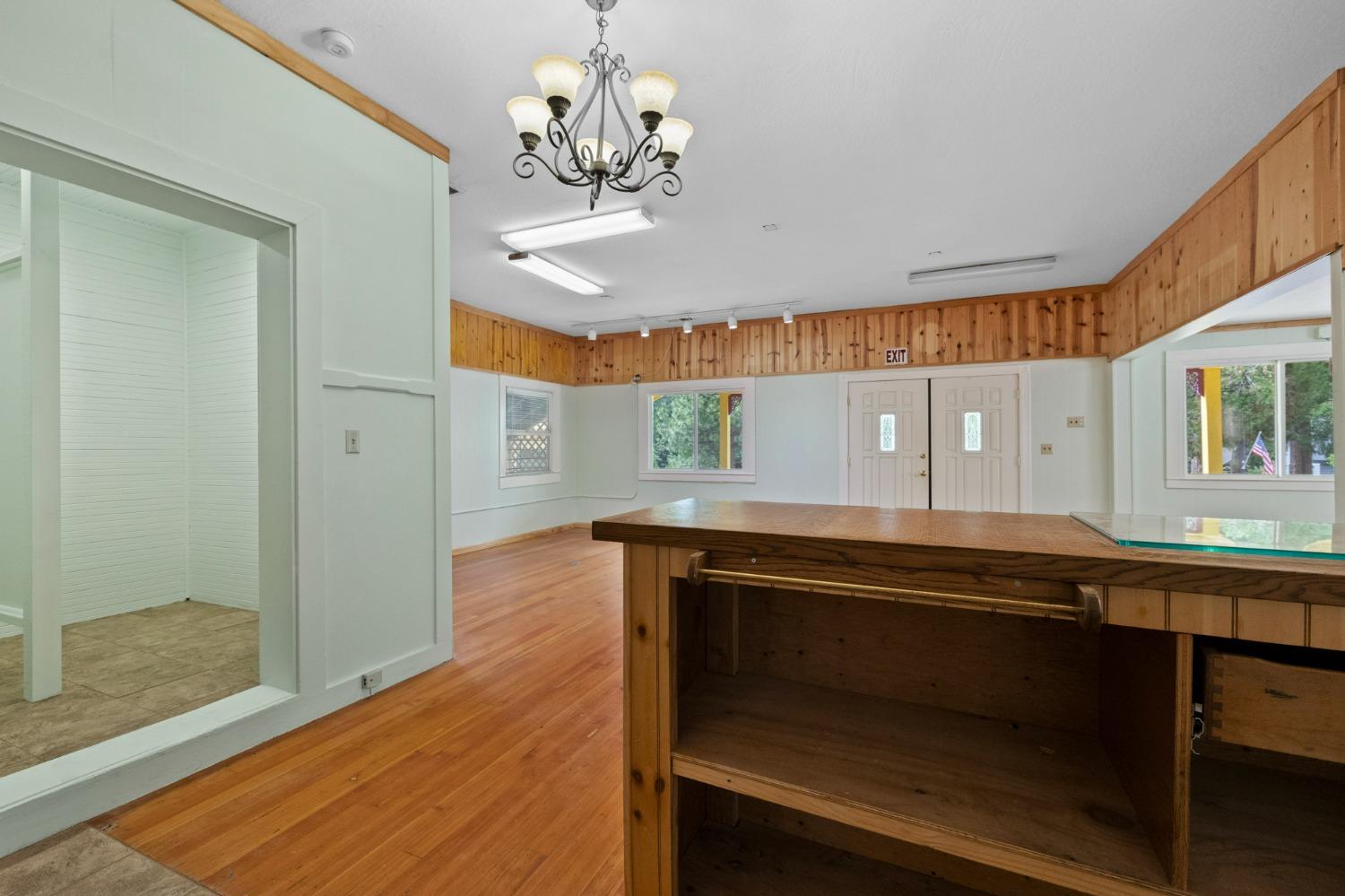Detail Gallery Image 14 of 25 For 1137 Highway 4, Arnold,  CA 95223 - – Beds | – Baths