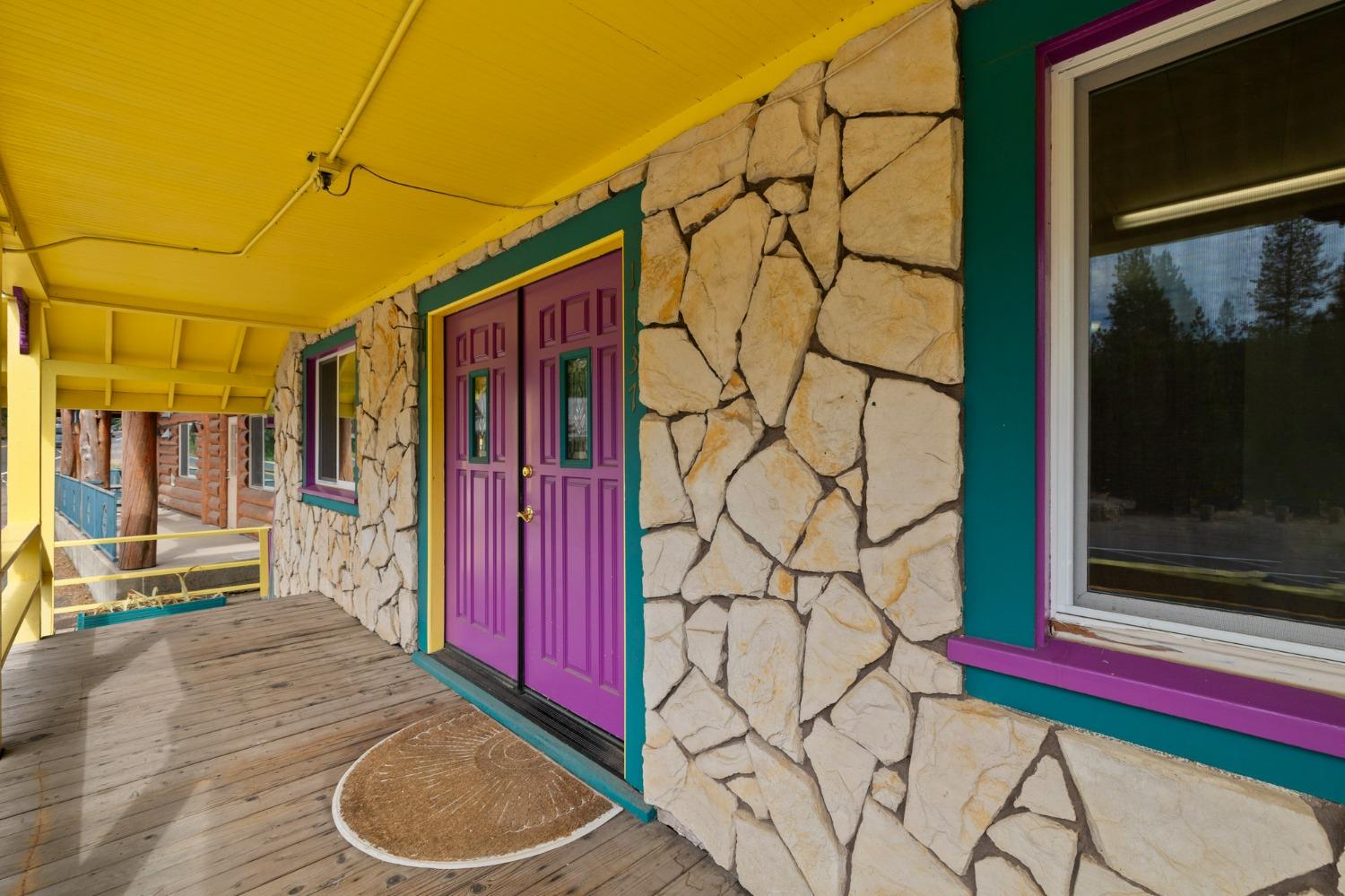Detail Gallery Image 4 of 25 For 1137 Highway 4, Arnold,  CA 95223 - – Beds | – Baths