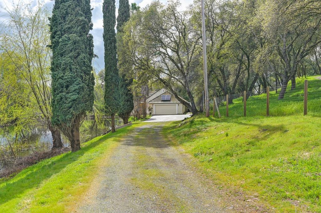 Detail Gallery Image 6 of 71 For 914 Orchard Ct, Pilot Hill,  CA 95664 - 4 Beds | 2 Baths
