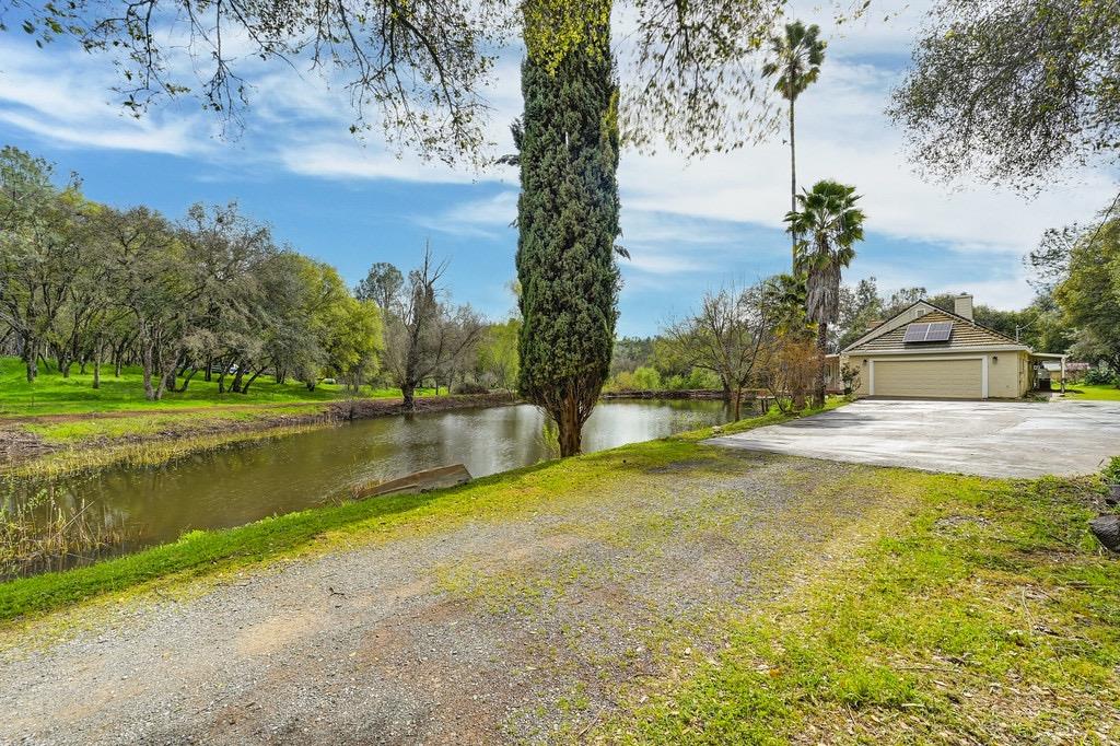 Detail Gallery Image 10 of 71 For 914 Orchard Ct, Pilot Hill,  CA 95664 - 4 Beds | 2 Baths
