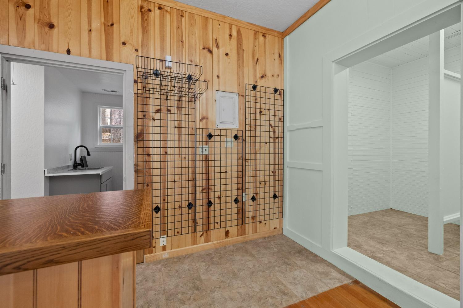 Detail Gallery Image 16 of 25 For 1137 Highway 4, Arnold,  CA 95223 - – Beds | – Baths