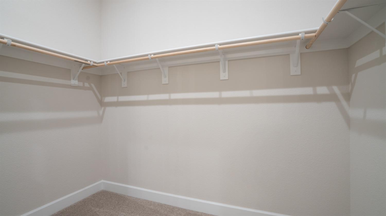 Detail Gallery Image 29 of 37 For 2114 Geneva Way, Manteca,  CA 95337 - 3 Beds | 2/1 Baths