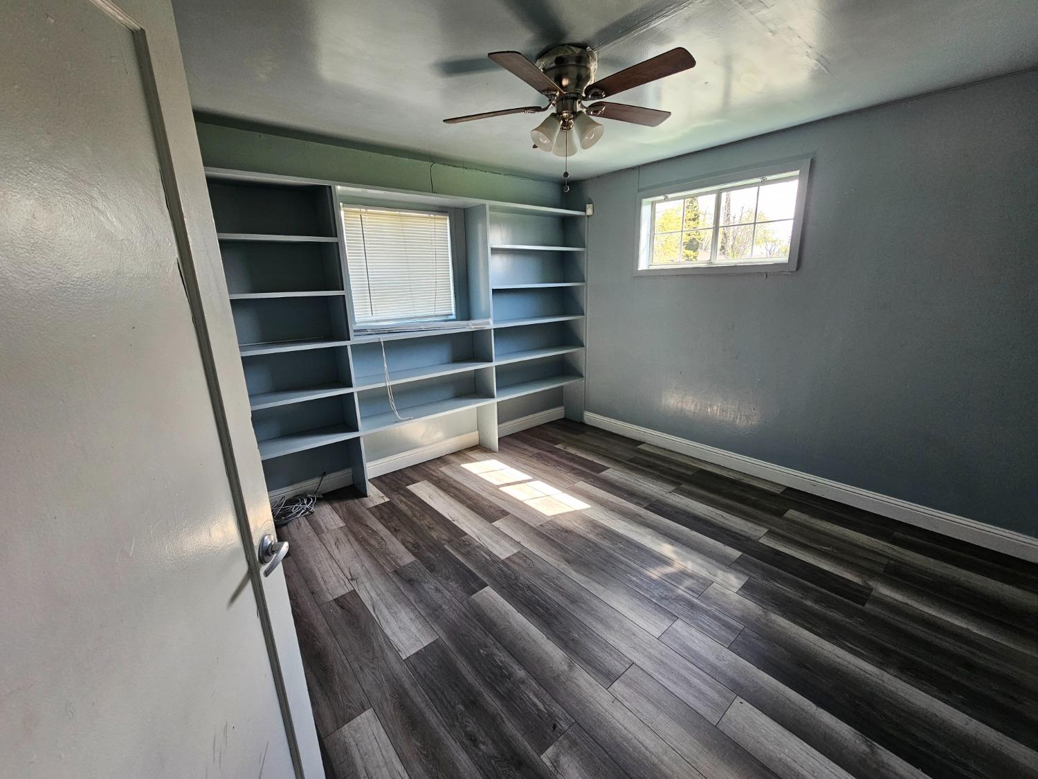 Detail Gallery Image 8 of 13 For 3090 Marysville Blvd, Sacramento,  CA 95815 - – Beds | – Baths