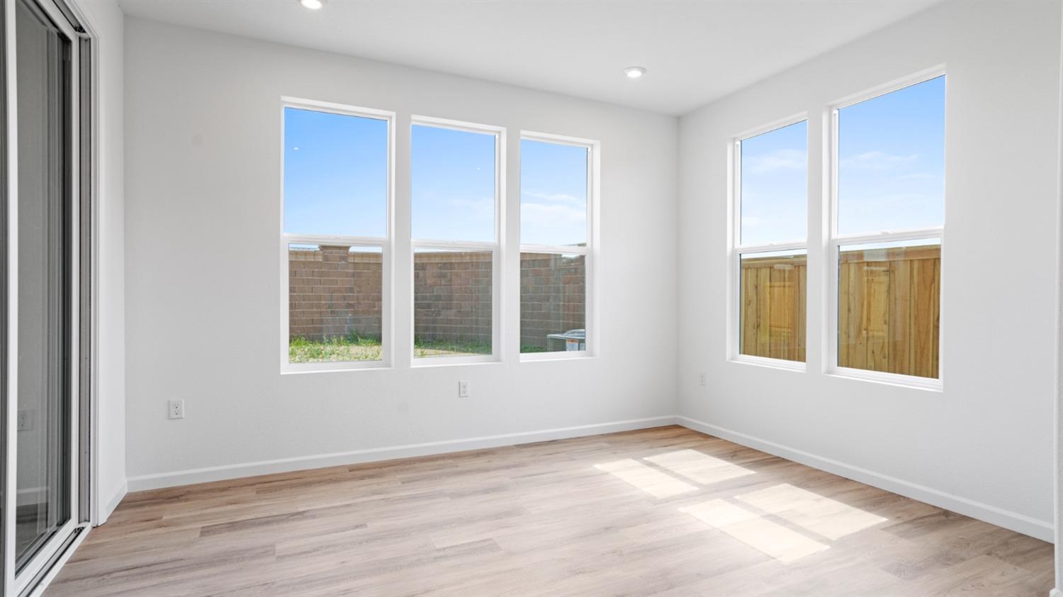 Detail Gallery Image 19 of 33 For 1014 Fiano Pl, Manteca,  CA 95337 - 3 Beds | 2 Baths
