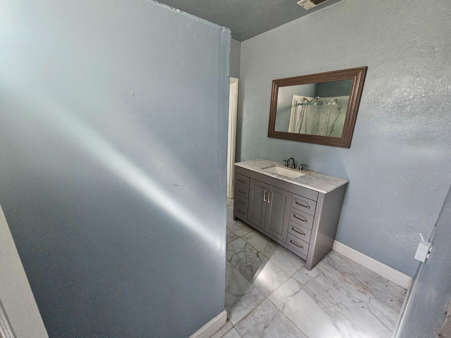 Detail Gallery Image 9 of 13 For 3090 Marysville Blvd, Sacramento,  CA 95815 - – Beds | – Baths