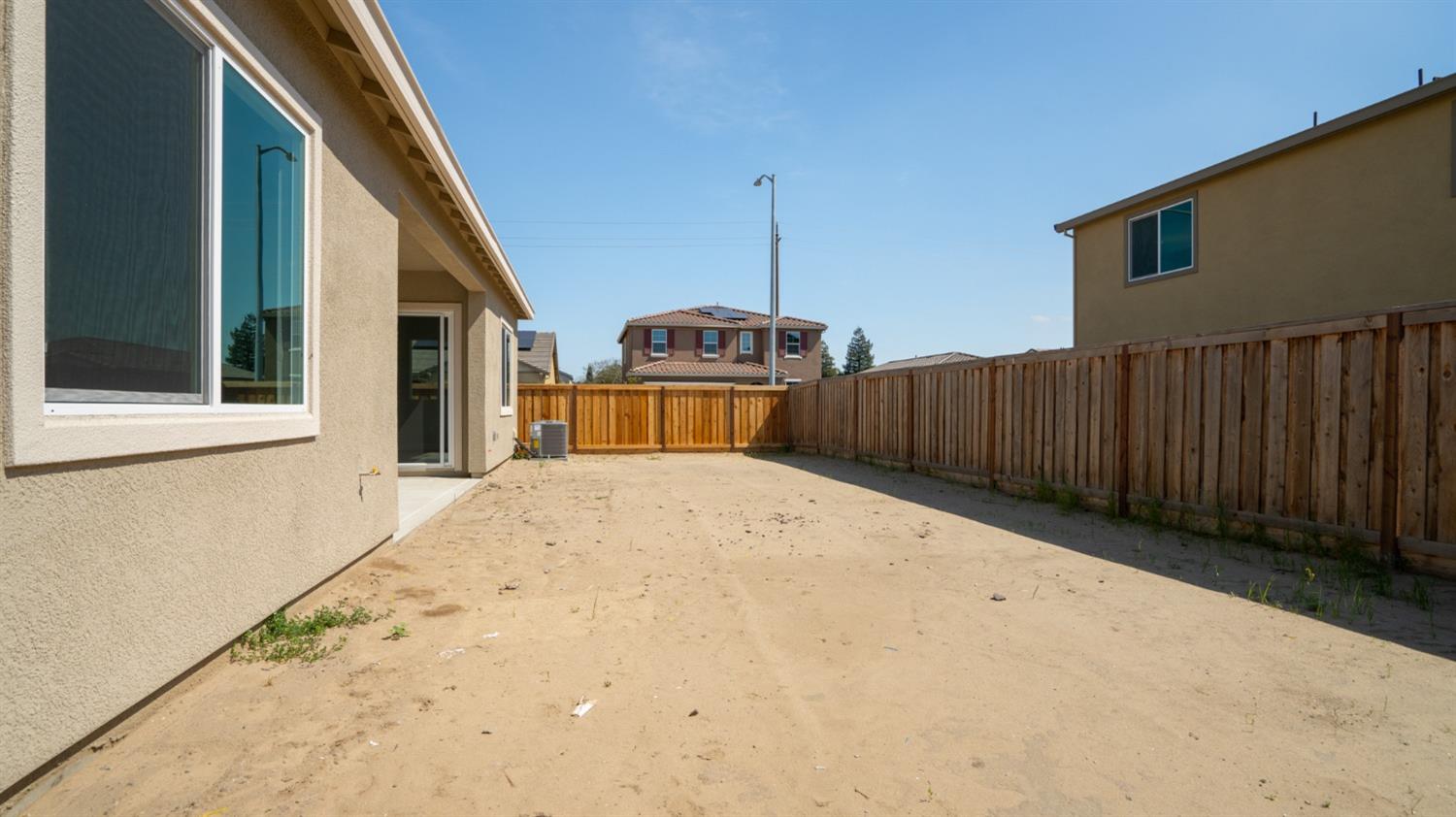 Detail Gallery Image 37 of 37 For 2114 Geneva Way, Manteca,  CA 95337 - 3 Beds | 2/1 Baths