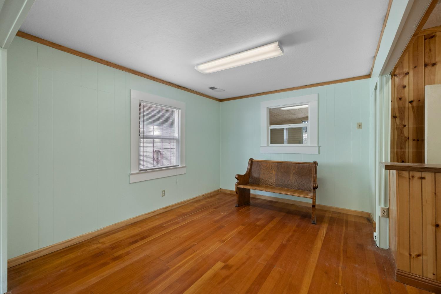 Detail Gallery Image 11 of 25 For 1137 Highway 4, Arnold,  CA 95223 - – Beds | – Baths