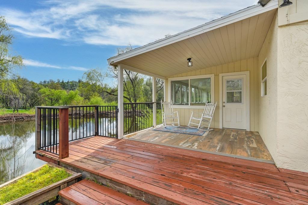 Detail Gallery Image 12 of 71 For 914 Orchard Ct, Pilot Hill,  CA 95664 - 4 Beds | 2 Baths