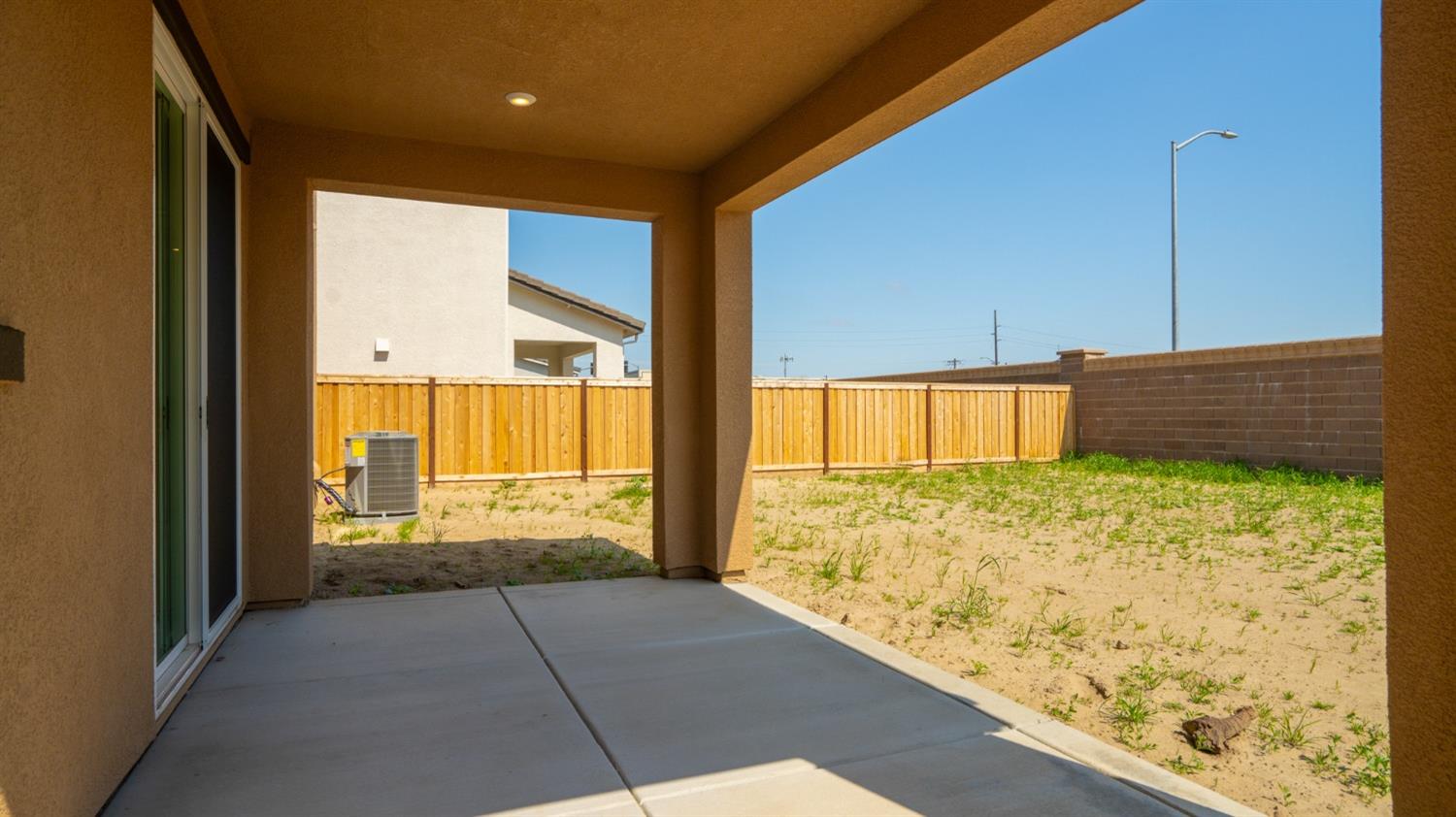 Detail Gallery Image 37 of 41 For 1030 Fiano Pl, Manteca,  CA 95337 - 4 Beds | 3 Baths