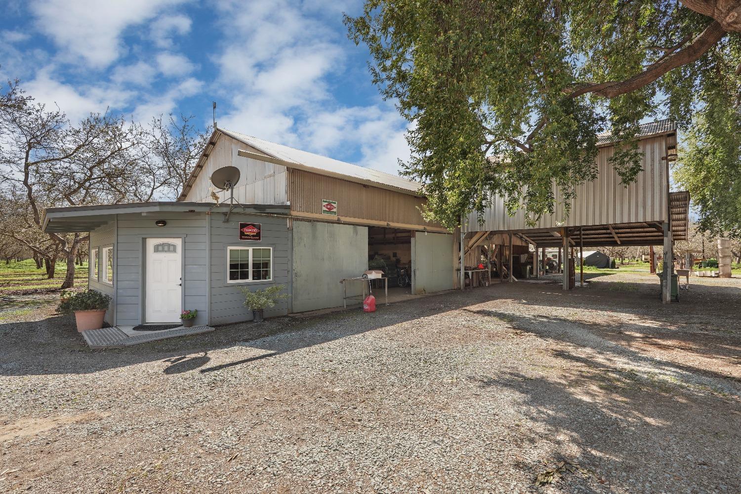 Detail Gallery Image 59 of 82 For 6747 N Wall Rd, Linden,  CA 95236 - 3 Beds | 2 Baths