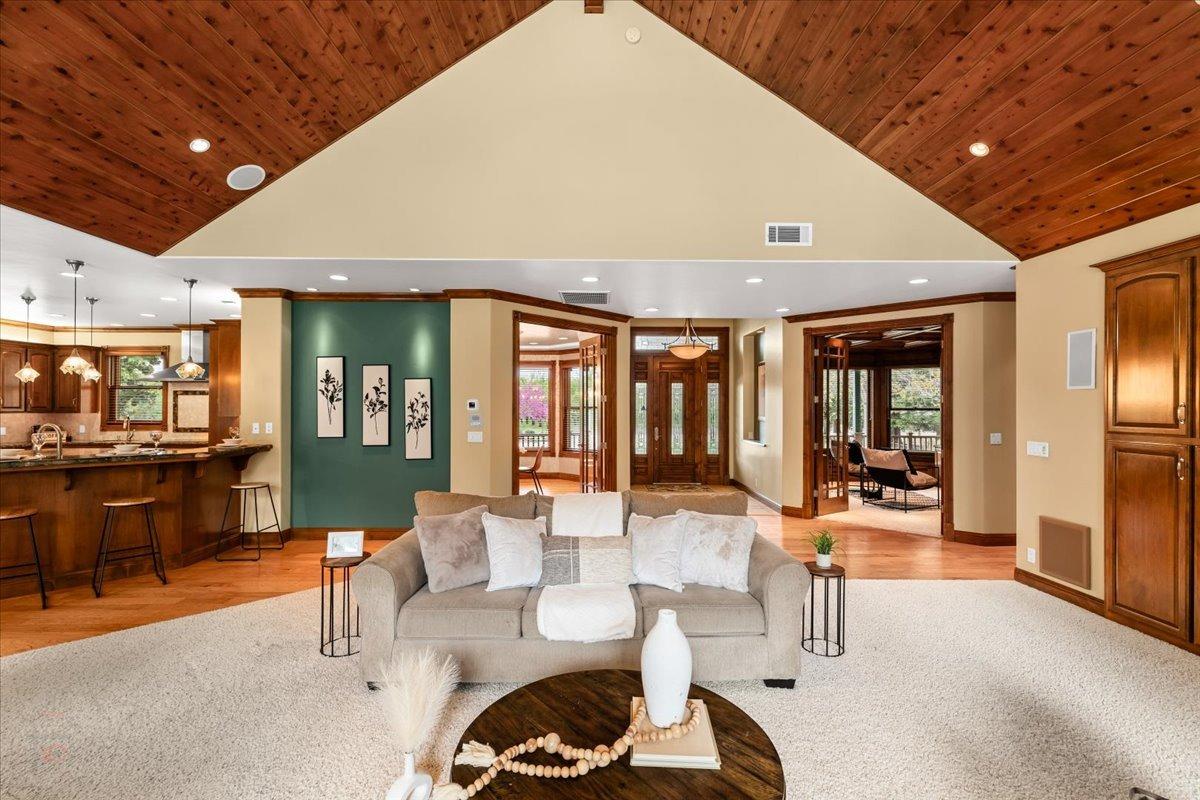 Detail Gallery Image 14 of 99 For 25926 Austin Rd, Ripon,  CA 95366 - 3 Beds | 5 Baths