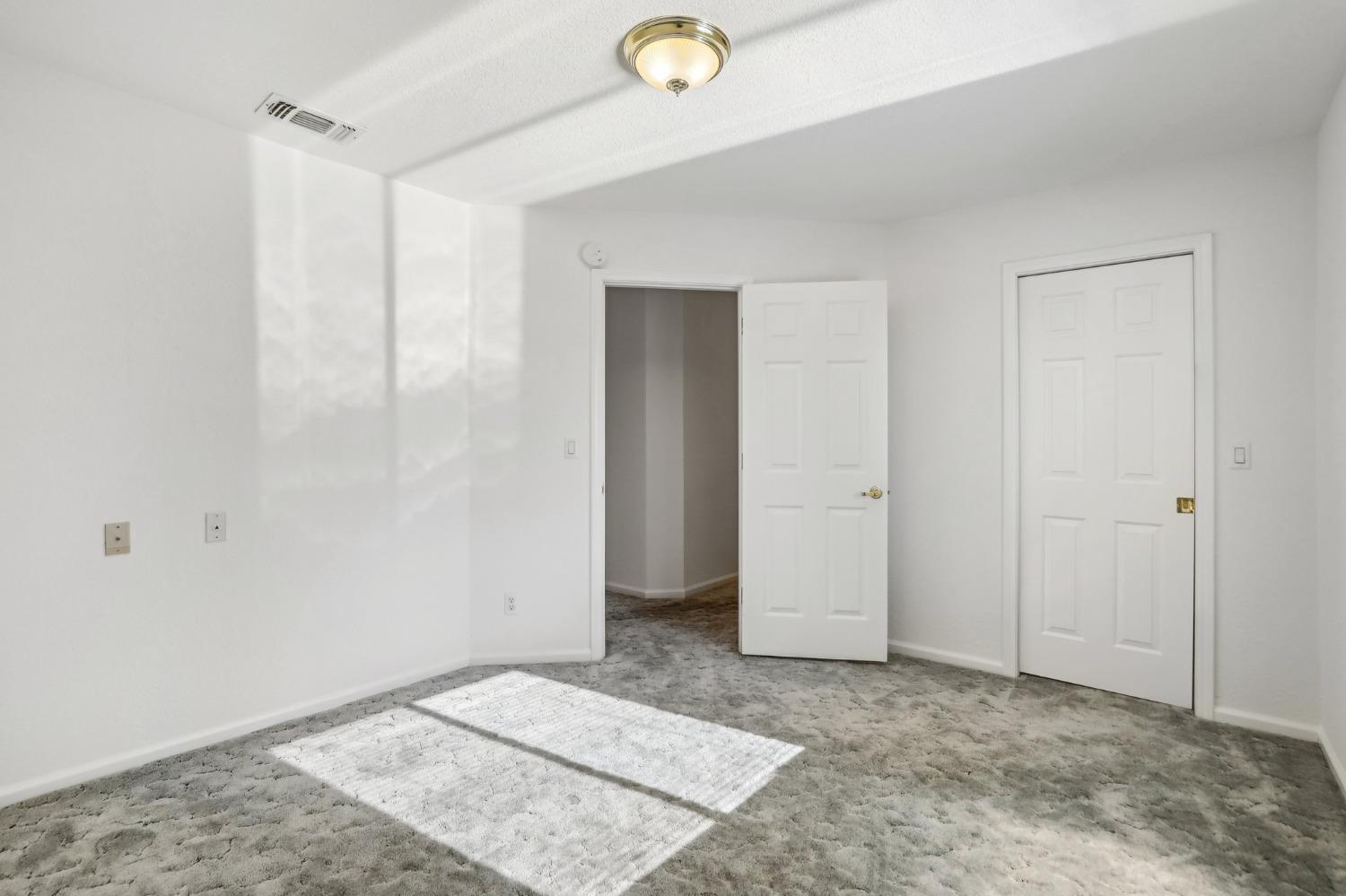 Detail Gallery Image 40 of 83 For 170 Audubon Cir, Sacramento,  CA 95831 - 4 Beds | 4/1 Baths