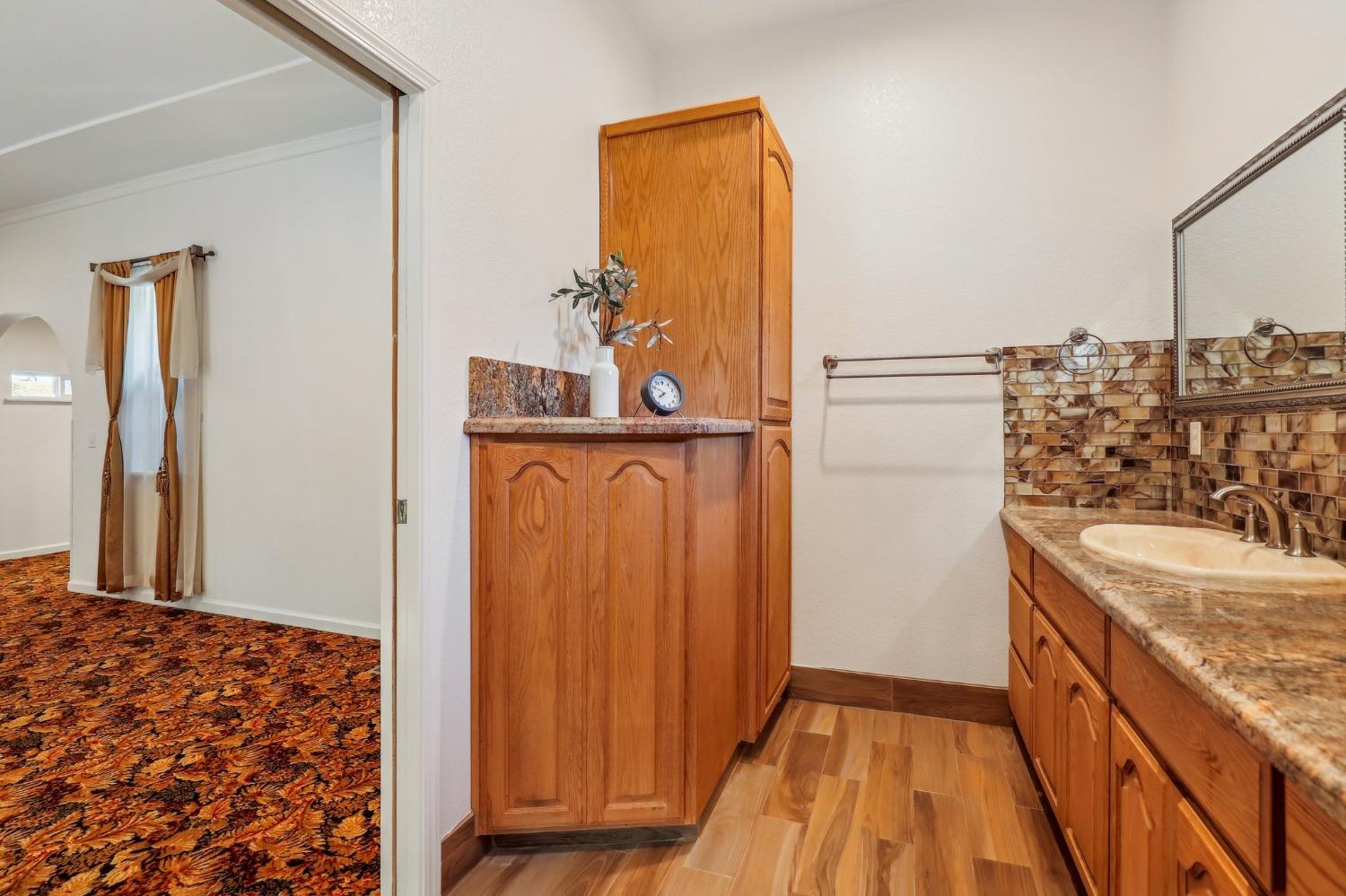 Detail Gallery Image 65 of 83 For 170 Audubon Cir, Sacramento,  CA 95831 - 4 Beds | 4/1 Baths