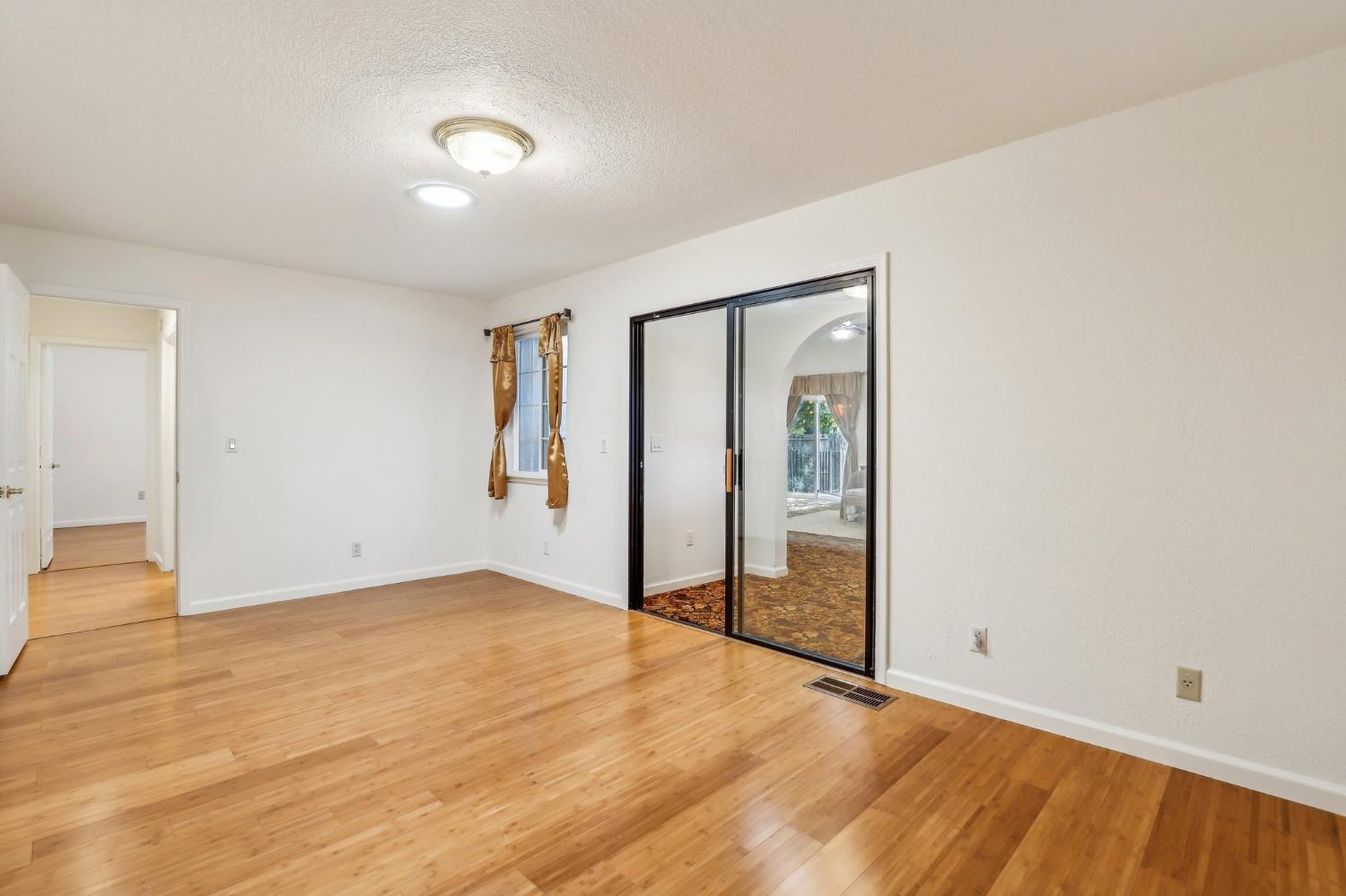 Detail Gallery Image 57 of 83 For 170 Audubon Cir, Sacramento,  CA 95831 - 4 Beds | 4/1 Baths