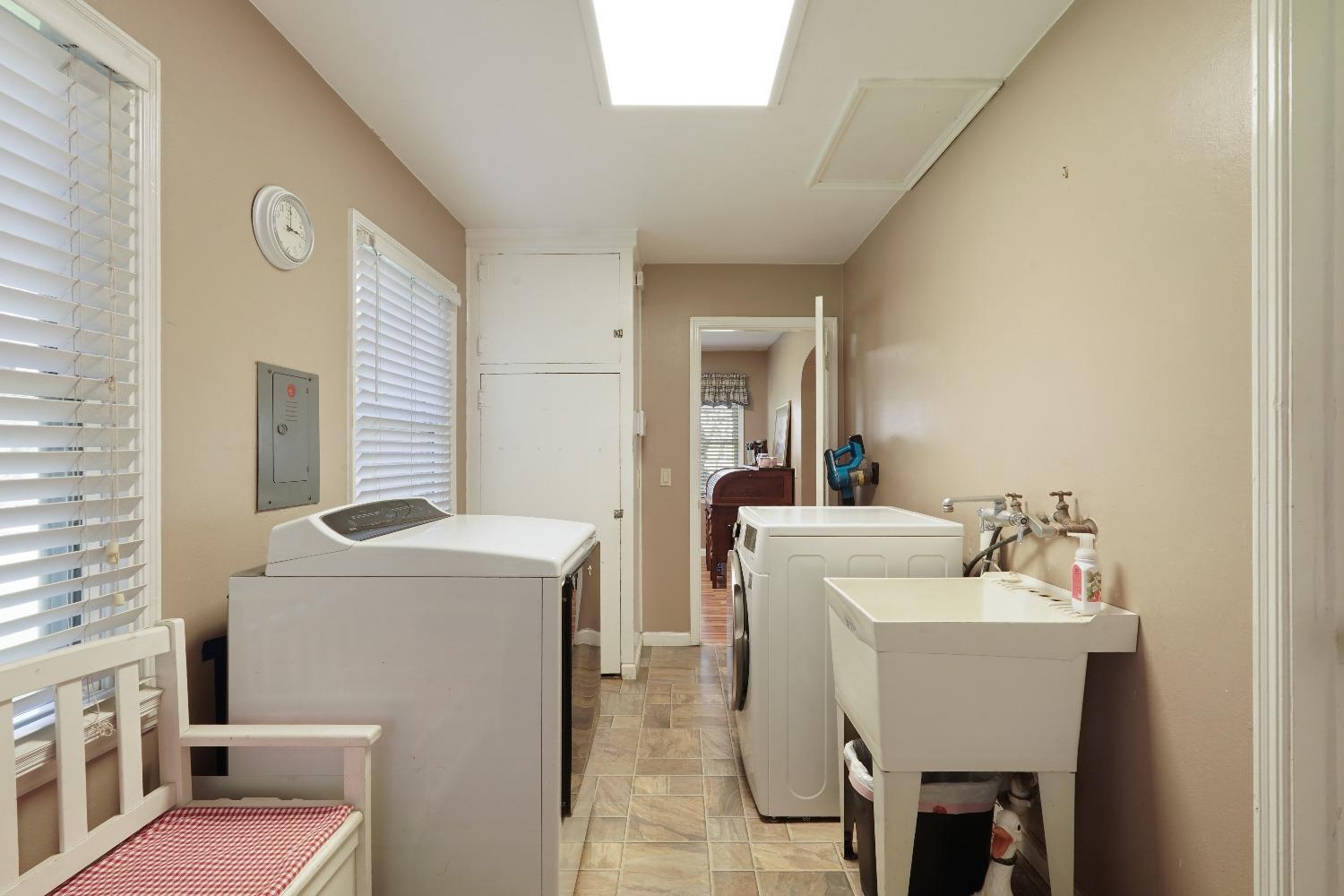 Detail Gallery Image 36 of 82 For 6747 N Wall Rd, Linden,  CA 95236 - 3 Beds | 2 Baths