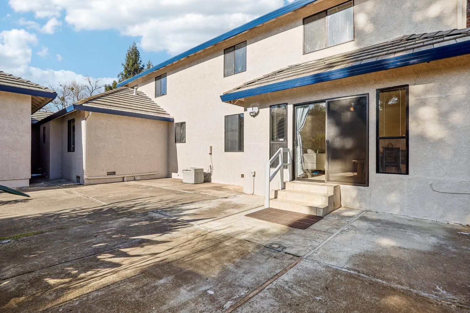 Detail Gallery Image 70 of 83 For 170 Audubon Cir, Sacramento,  CA 95831 - 4 Beds | 4/1 Baths