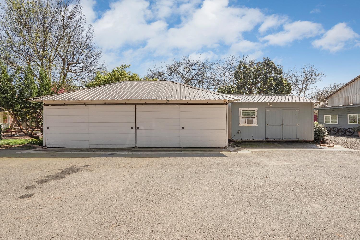 Detail Gallery Image 57 of 82 For 6747 N Wall Rd, Linden,  CA 95236 - 3 Beds | 2 Baths