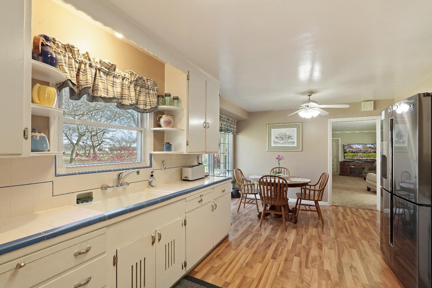 Detail Gallery Image 32 of 82 For 6747 N Wall Rd, Linden,  CA 95236 - 3 Beds | 2 Baths