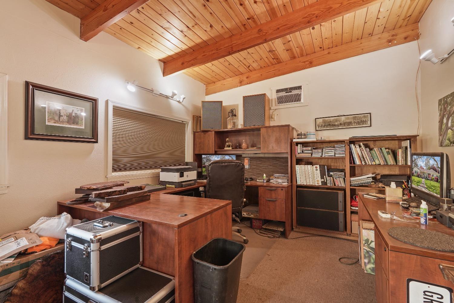 Detail Gallery Image 61 of 82 For 6747 N Wall Rd, Linden,  CA 95236 - 3 Beds | 2 Baths