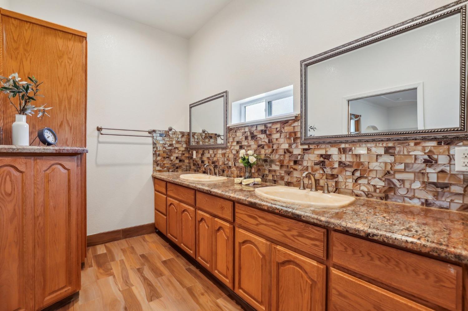 Detail Gallery Image 64 of 83 For 170 Audubon Cir, Sacramento,  CA 95831 - 4 Beds | 4/1 Baths