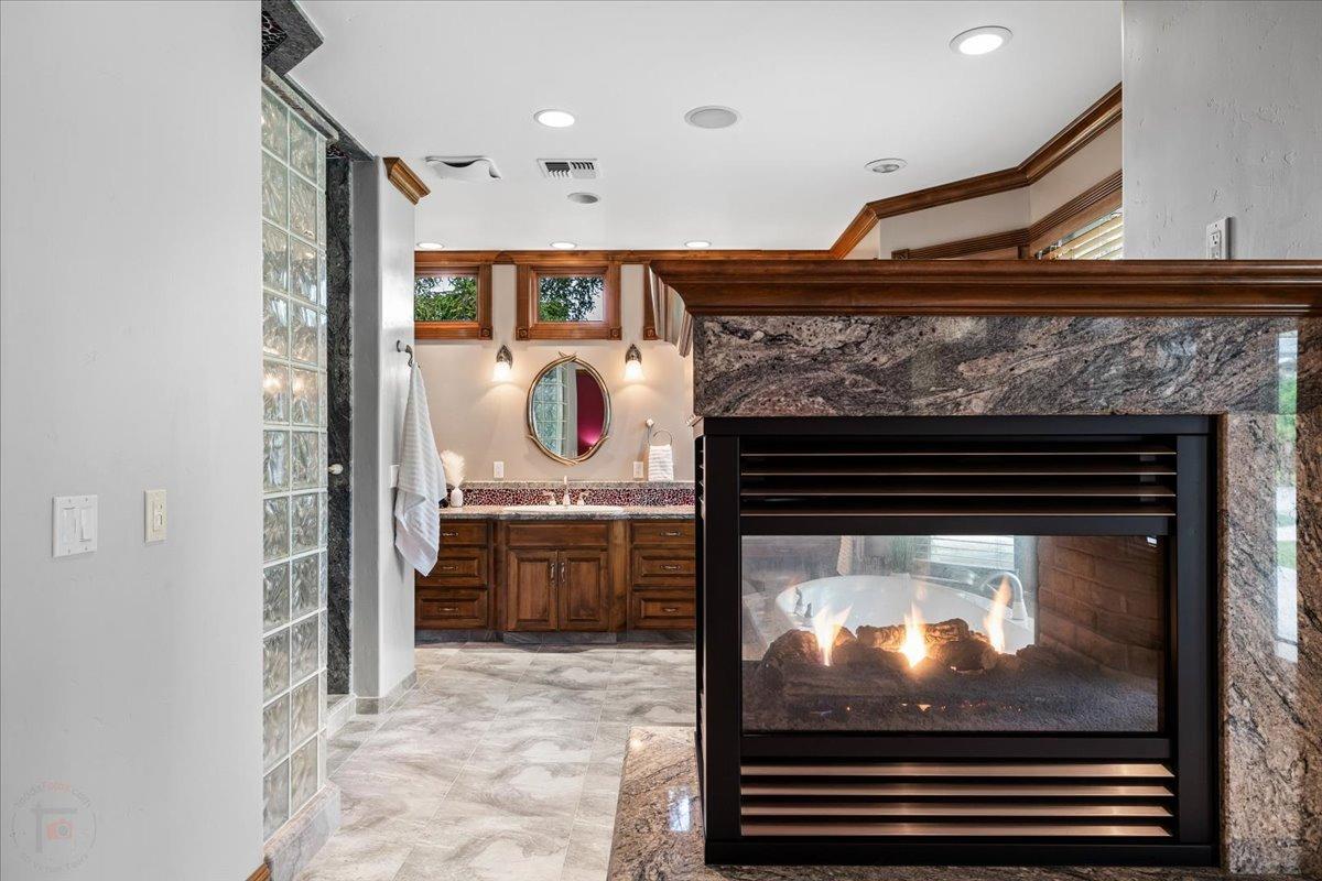 Detail Gallery Image 56 of 99 For 25926 Austin Rd, Ripon,  CA 95366 - 3 Beds | 5 Baths