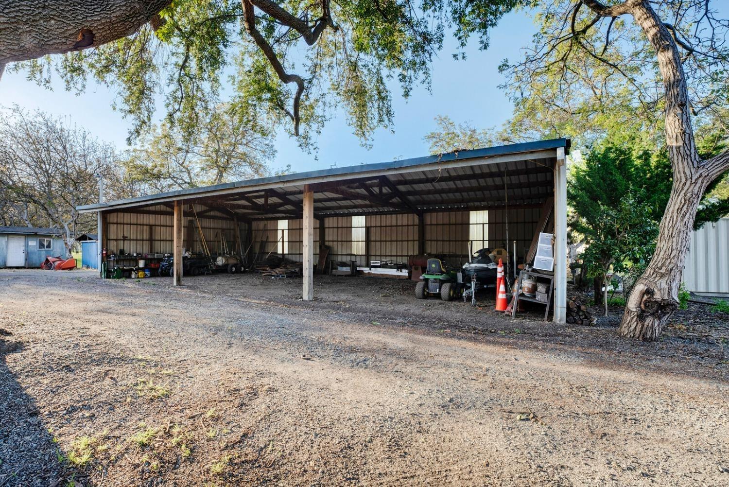 Detail Gallery Image 56 of 82 For 6747 N Wall Rd, Linden,  CA 95236 - 3 Beds | 2 Baths