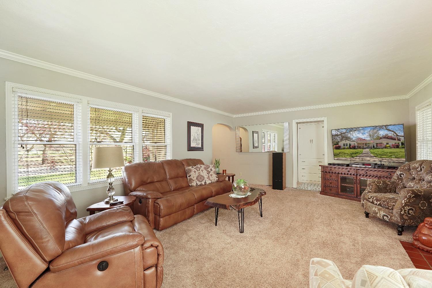 Detail Gallery Image 14 of 82 For 6747 N Wall Rd, Linden,  CA 95236 - 3 Beds | 2 Baths