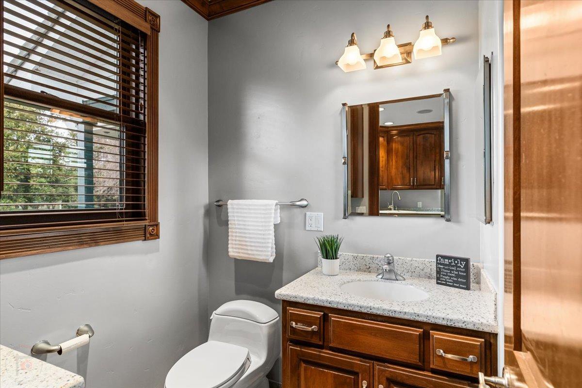 Detail Gallery Image 43 of 99 For 25926 Austin Rd, Ripon,  CA 95366 - 3 Beds | 5 Baths