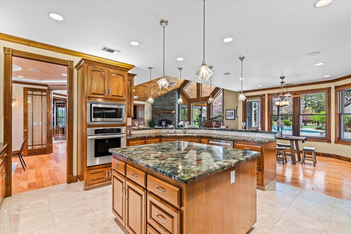 Detail Gallery Image 30 of 99 For 25926 Austin Rd, Ripon,  CA 95366 - 3 Beds | 5 Baths