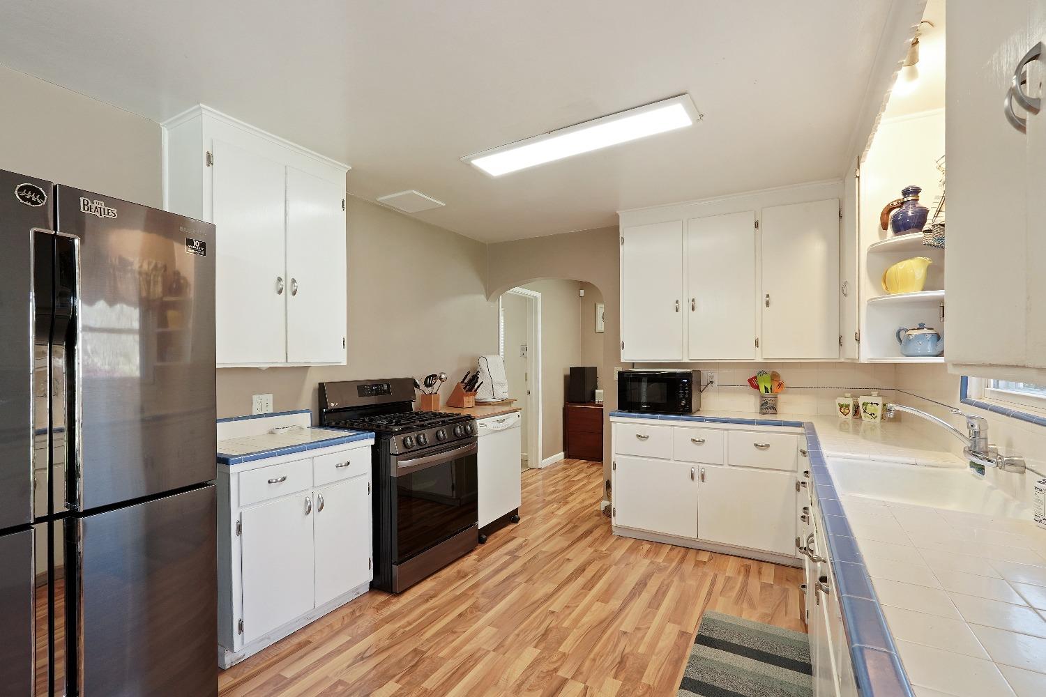 Detail Gallery Image 30 of 82 For 6747 N Wall Rd, Linden,  CA 95236 - 3 Beds | 2 Baths