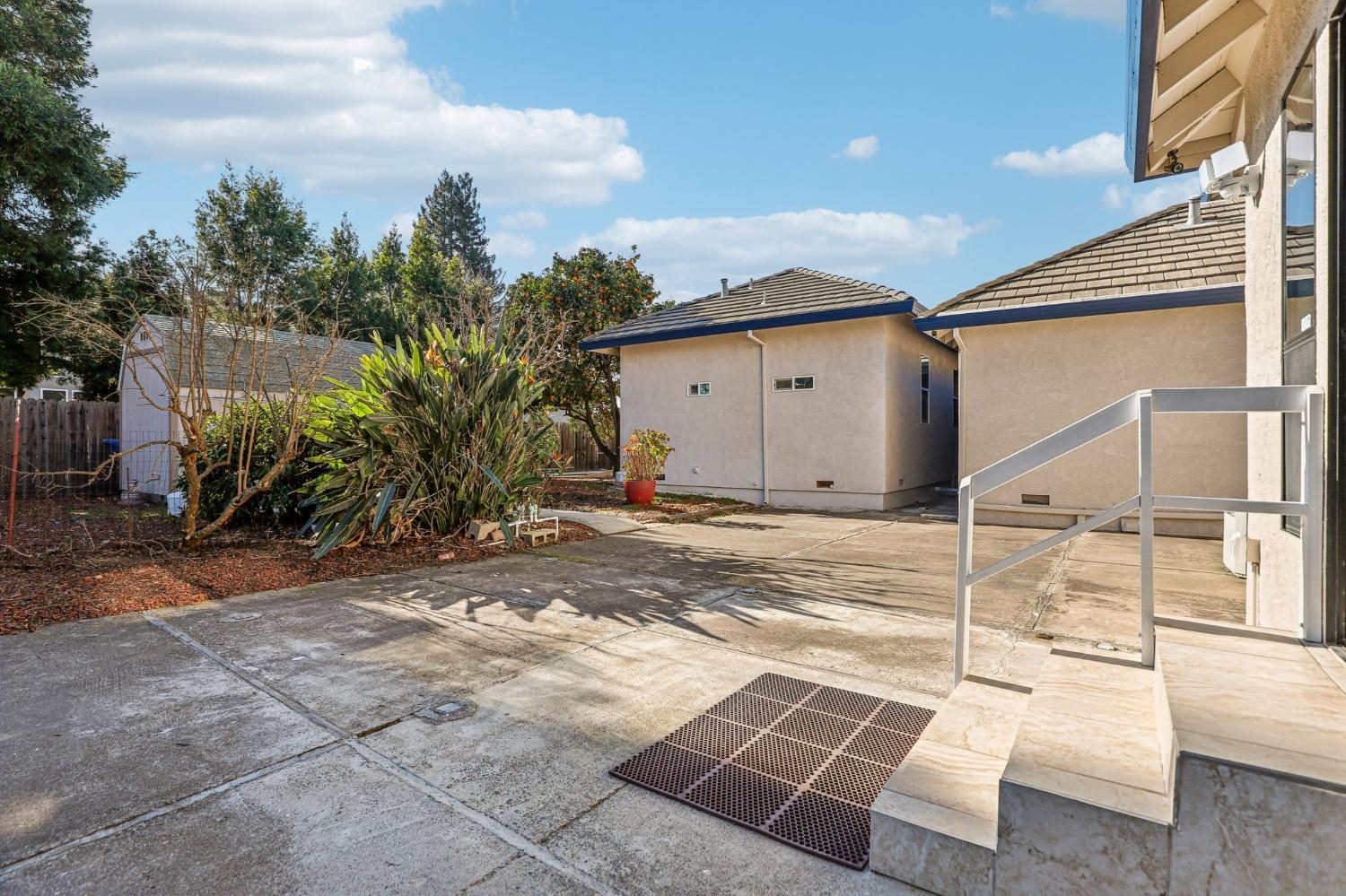 Detail Gallery Image 69 of 83 For 170 Audubon Cir, Sacramento,  CA 95831 - 4 Beds | 4/1 Baths