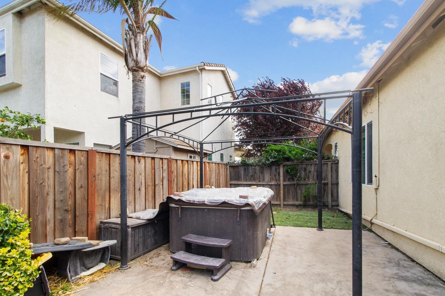 Detail Gallery Image 53 of 53 For 1665 Sparrowhawk, Manteca,  CA 95337 - 4 Beds | 2 Baths