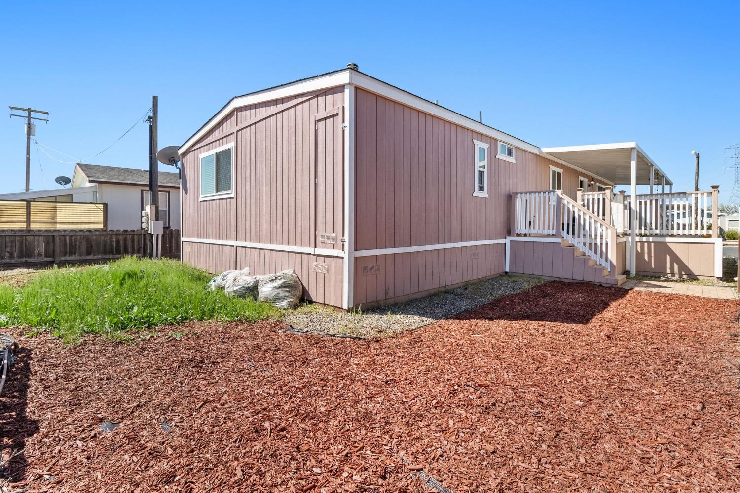 Detail Gallery Image 20 of 21 For 1459 Standiford 82, Modesto,  CA 95350 - 3 Beds | 2 Baths