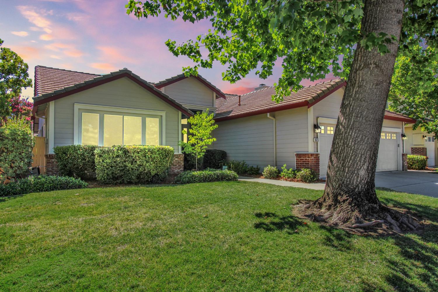 Houston Circle, Folsom, California image 5
