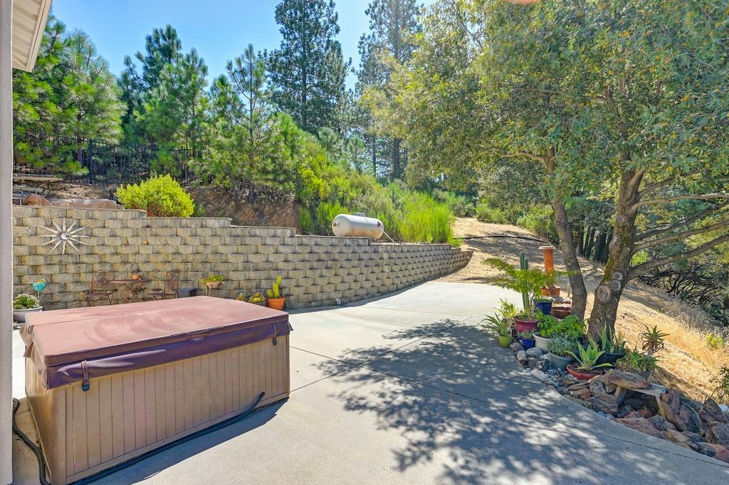 Detail Gallery Image 66 of 94 For 19750 Wedemeyer Pl, Colfax,  CA 95713 - 3 Beds | 2/1 Baths