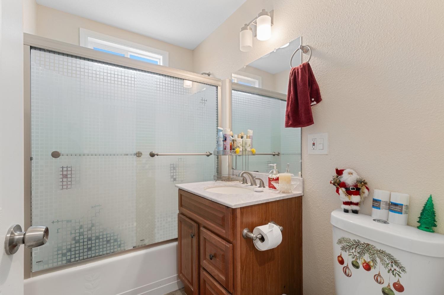 Detail Gallery Image 7 of 21 For 1459 Standiford 82, Modesto,  CA 95350 - 3 Beds | 2 Baths