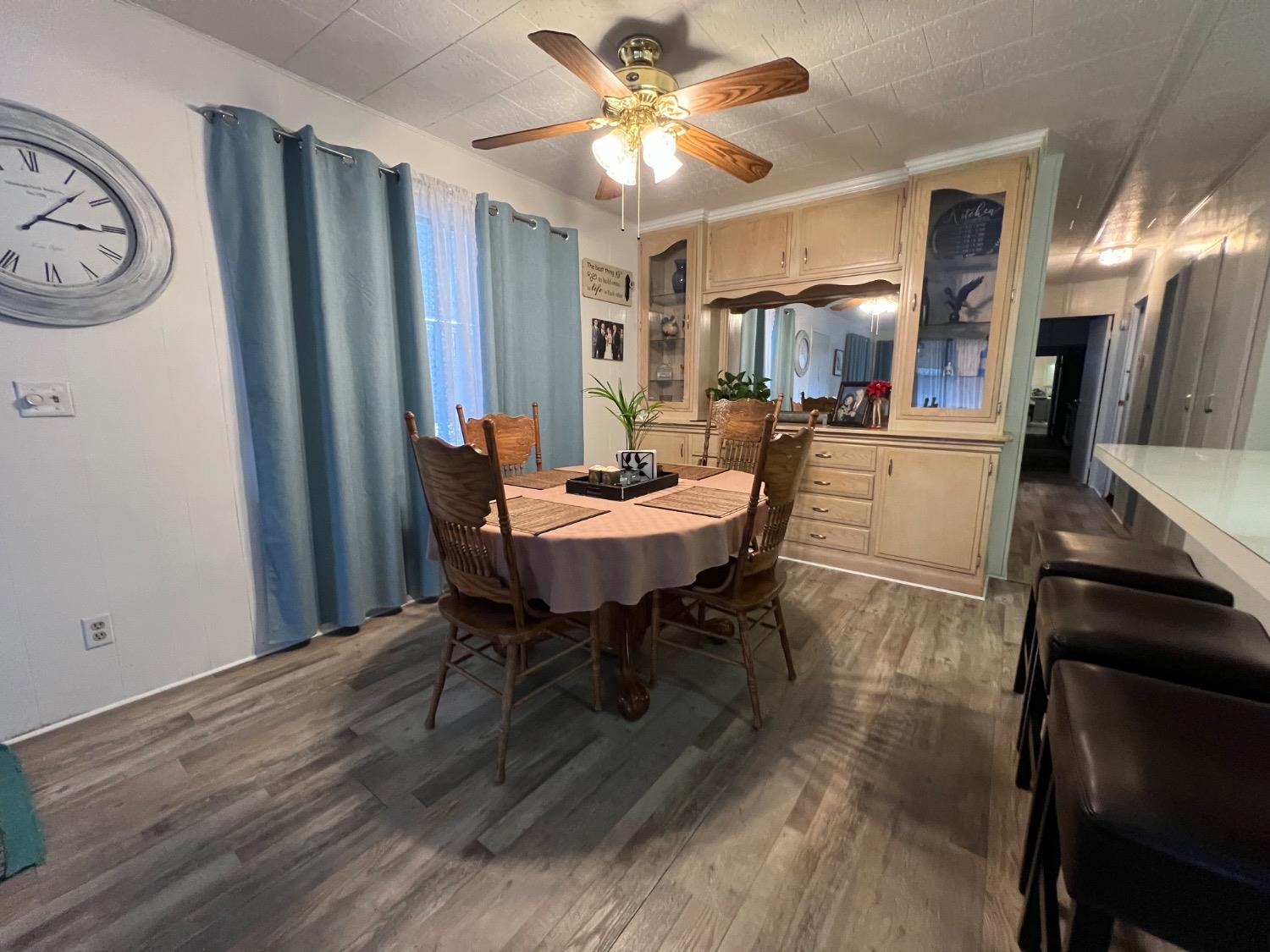 Detail Gallery Image 4 of 24 For 4125 Mchenry Ave 71, Modesto,  CA 95356 - 2 Beds | 2 Baths