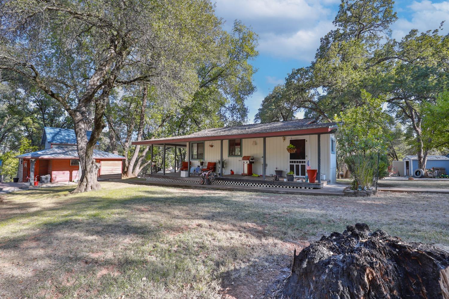 Detail Gallery Image 65 of 83 For 6091 Dutch Mine Rd, Diamond Springs,  CA 95619 - 4 Beds | 3 Baths