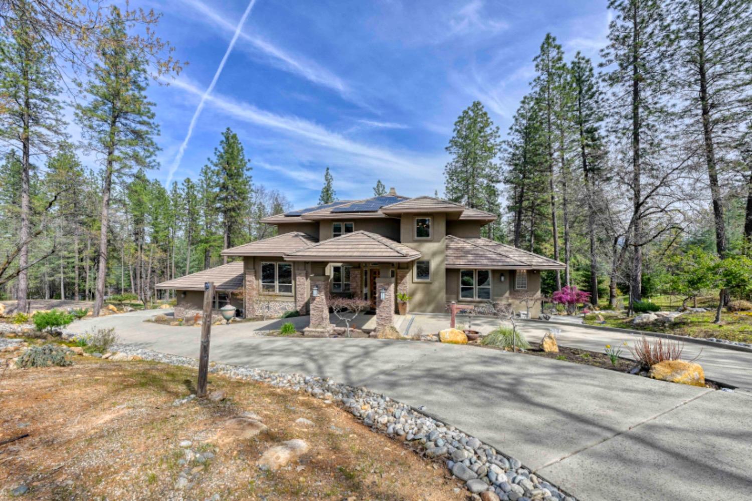 Detail Gallery Image 3 of 88 For 15110 Woodvale Ln, Meadow Vista,  CA 95722 - 4 Beds | 3/2 Baths