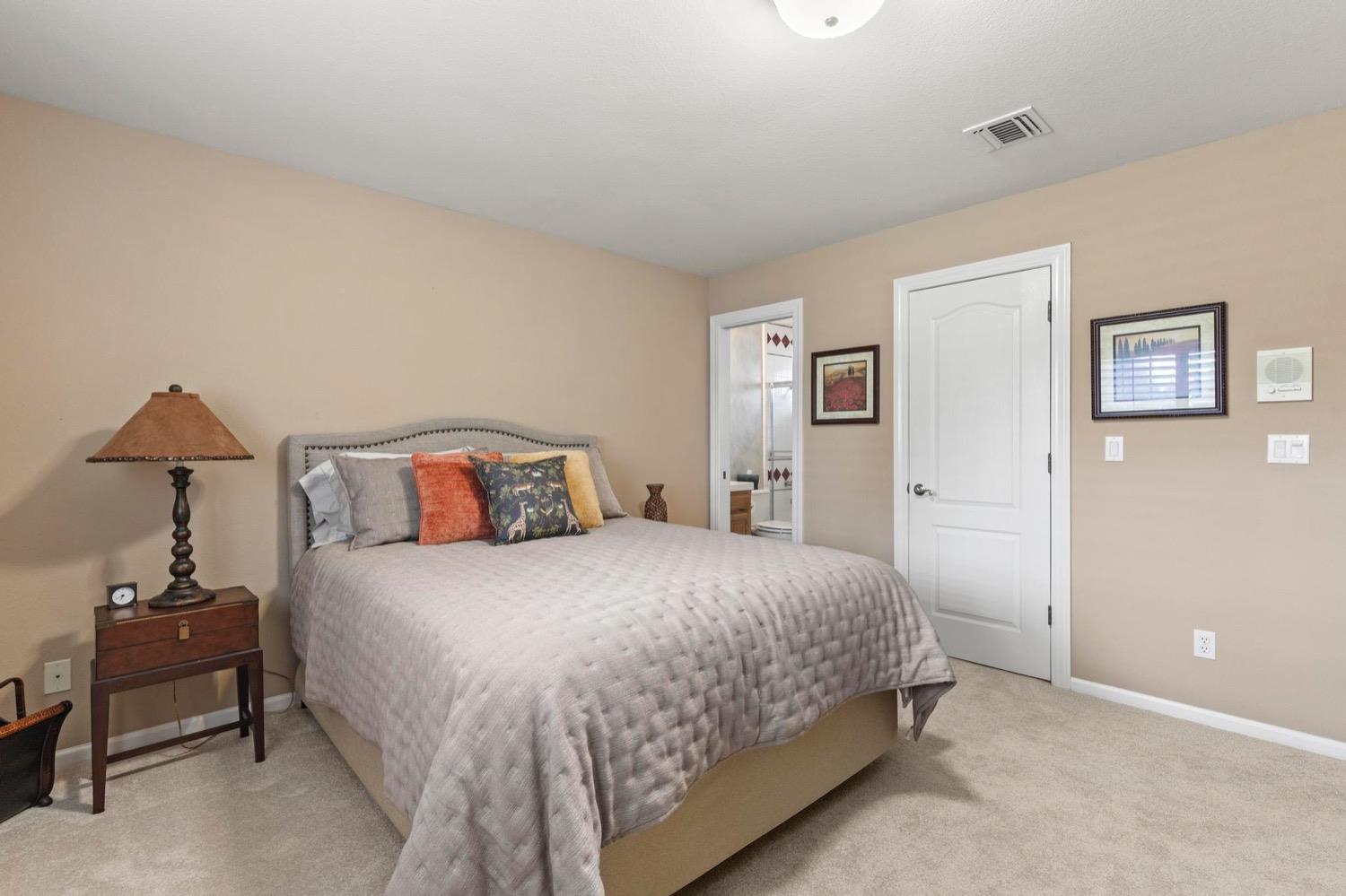 Detail Gallery Image 46 of 74 For 668 Gabriel Ave, Yuba City,  CA 95993 - 4 Beds | 4/1 Baths