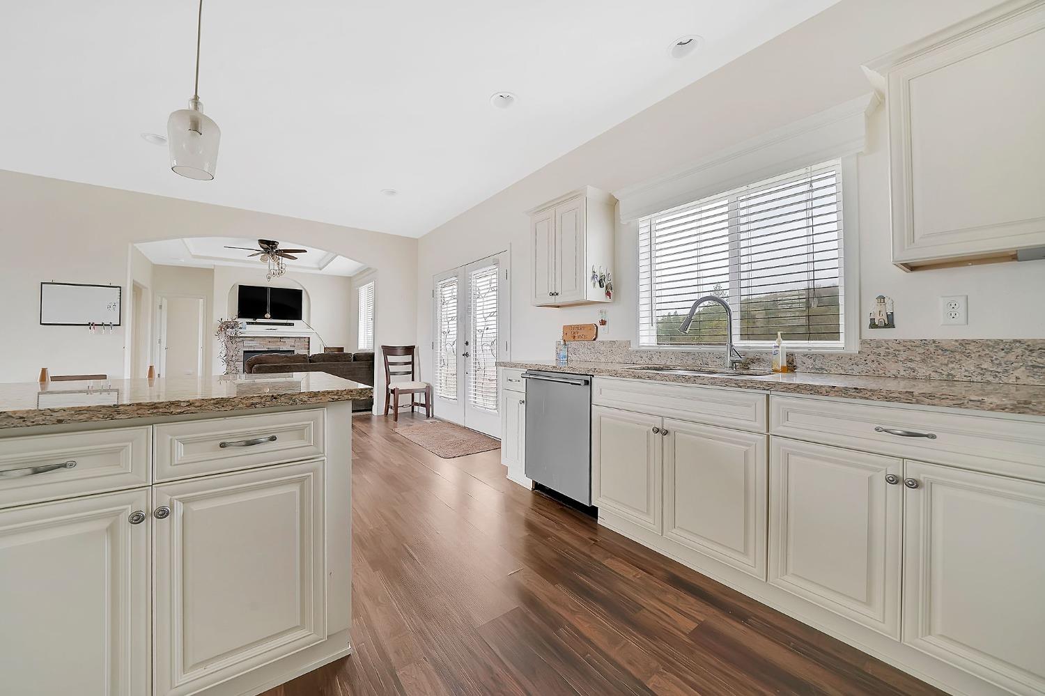 Detail Gallery Image 23 of 92 For 3745 Paramae Rd, Rail Road Flat,  CA 95248 - 6 Beds | 4 Baths
